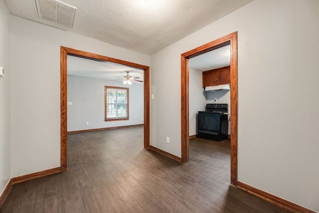 6617 Greenlee Street, Fort Worth, TX 76112