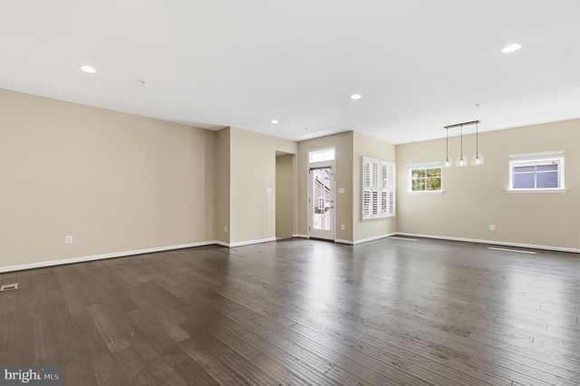 22110 FULMER AVE, Clarksburg, MD 20871