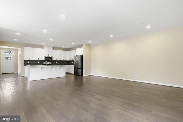 22110 FULMER AVE, Clarksburg, MD 20871