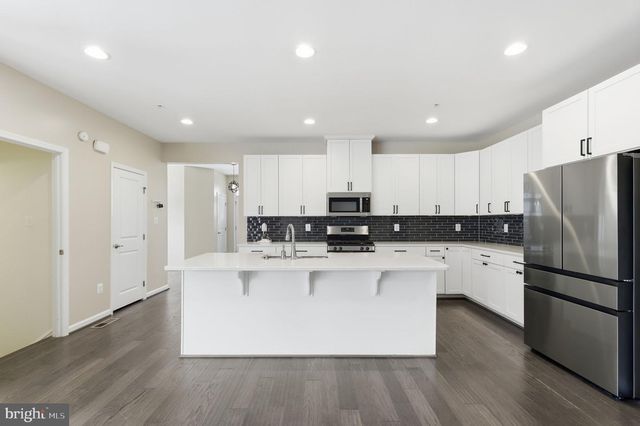 22110 FULMER AVE, Clarksburg, MD 20871