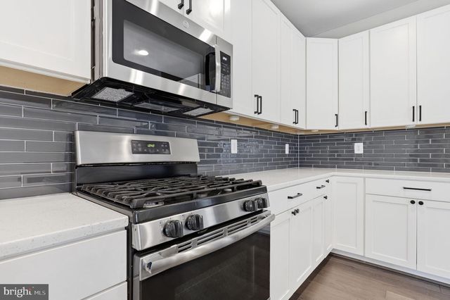 22110 FULMER AVE, Clarksburg, MD 20871