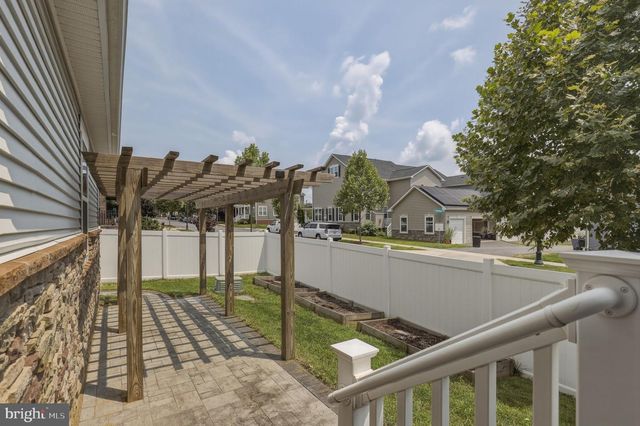 22110 FULMER AVE, Clarksburg, MD 20871