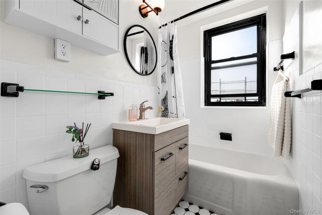 64-34 102nd Street 7M, Rego Park, NY 11374