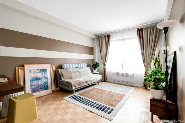 64-34 102nd Street 7M, Rego Park, NY 11374