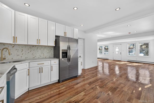 190-15 112th Avenue, Saint Albans, NY 11412