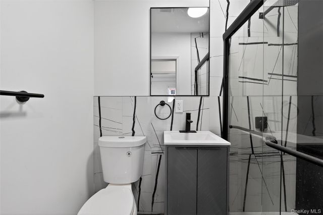 190-15 112th Avenue, Saint Albans, NY 11412