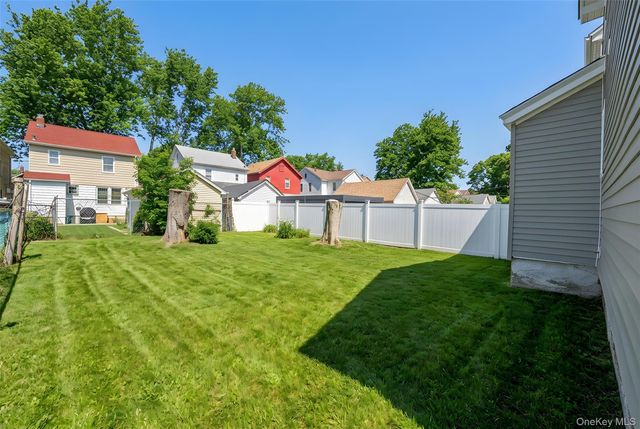 190-15 112th Avenue, Saint Albans, NY 11412