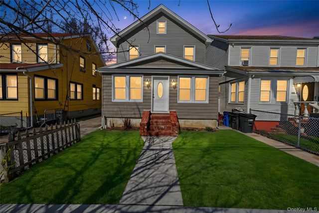 190-15 112th Avenue, Saint Albans, NY 11412