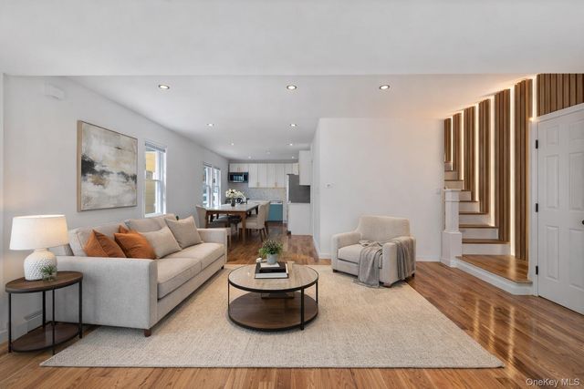 190-15 112th Avenue, Saint Albans, NY 11412