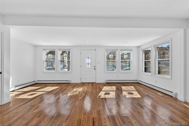 190-15 112th Avenue, Saint Albans, NY 11412