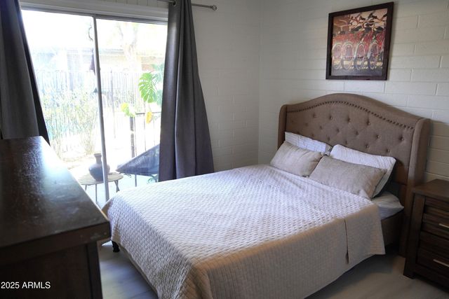 3650 E Montecito Avenue 4, Phoenix, AZ 85018