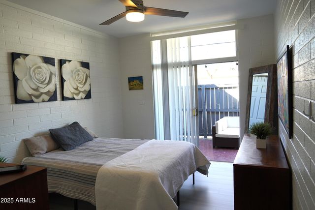 3650 E Montecito Avenue 4, Phoenix, AZ 85018