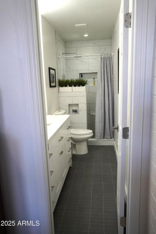 3650 E Montecito Avenue 4, Phoenix, AZ 85018