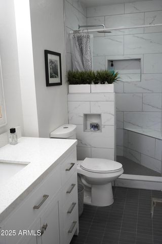 3650 E Montecito Avenue 4, Phoenix, AZ 85018