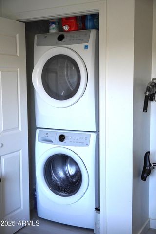 3650 E Montecito Avenue 4, Phoenix, AZ 85018