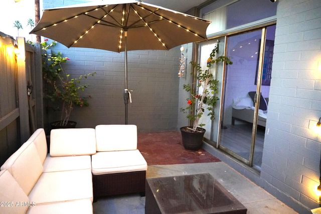 3650 E Montecito Avenue 4, Phoenix, AZ 85018