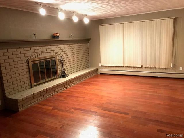 5551 Edinborough Drive, West Bloomfield, MI 48322