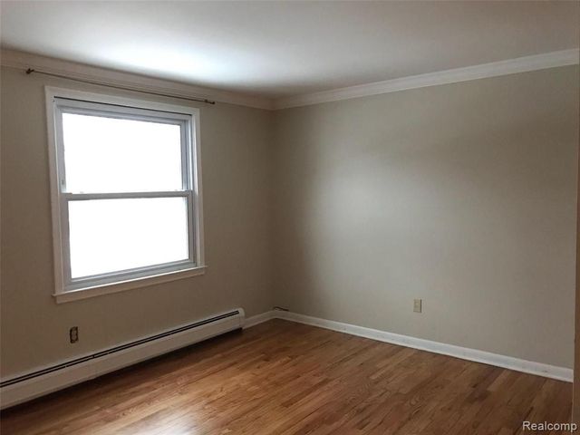 5551 Edinborough Drive, West Bloomfield, MI 48322