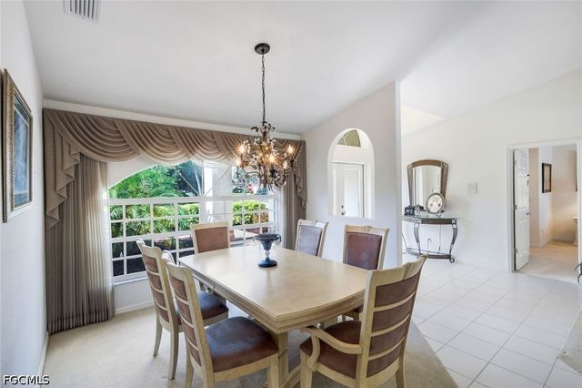 2725 SW 46th TER, Cape Coral, FL 33914