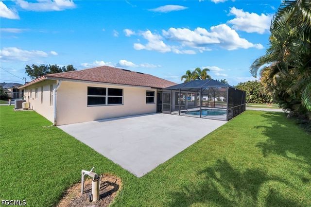 2725 SW 46th TER, Cape Coral, FL 33914