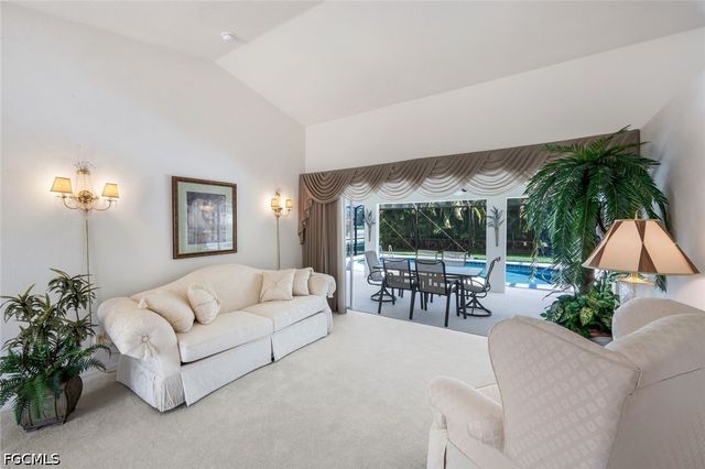 2725 SW 46th TER, Cape Coral, FL 33914