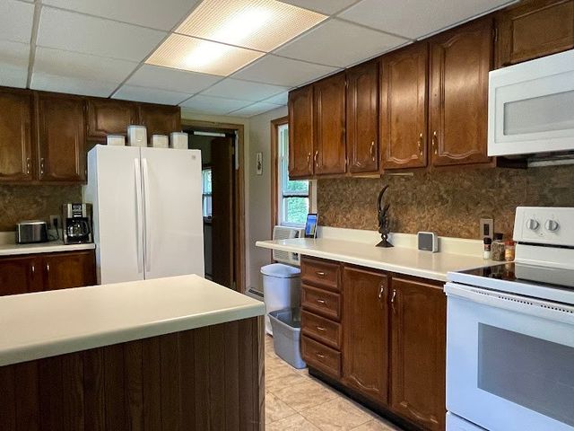 22869 + 22871 State Highway 23, Harpersfield, NY 13786