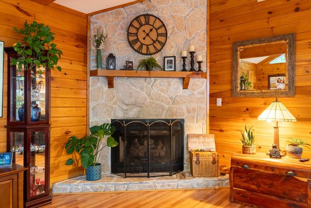 308 Hemlock Trail, Blue Ridge, GA 30513