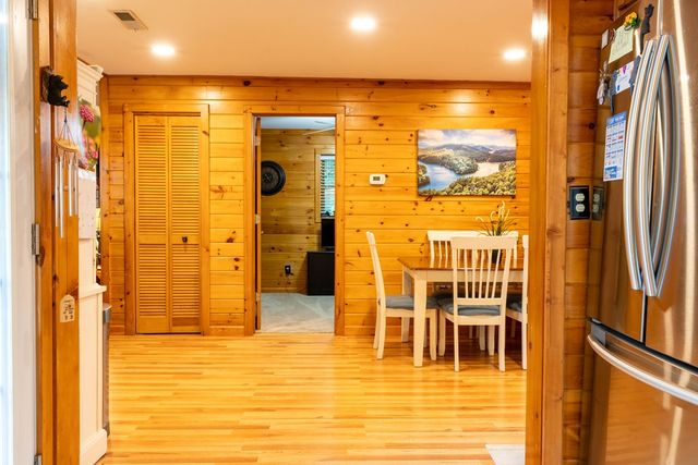308 Hemlock Trail, Blue Ridge, GA 30513