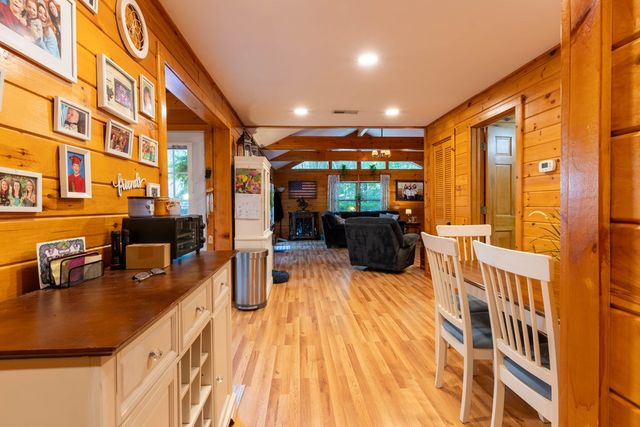 308 Hemlock Trail, Blue Ridge, GA 30513