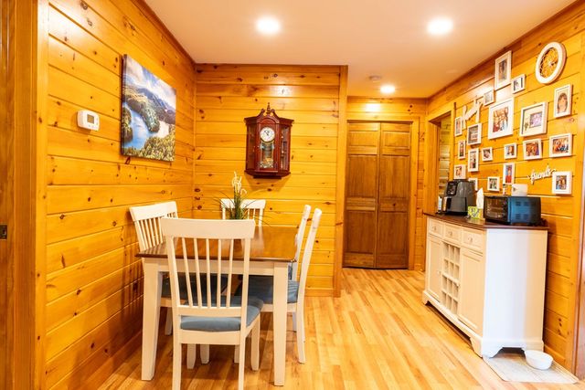 308 Hemlock Trail, Blue Ridge, GA 30513