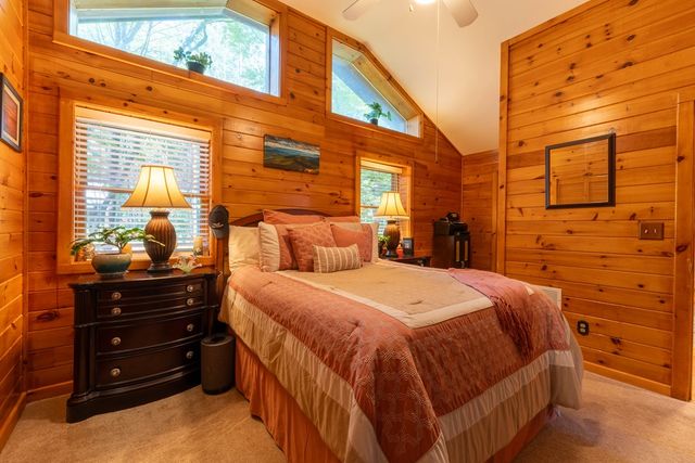 308 Hemlock Trail, Blue Ridge, GA 30513