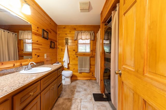 308 Hemlock Trail, Blue Ridge, GA 30513