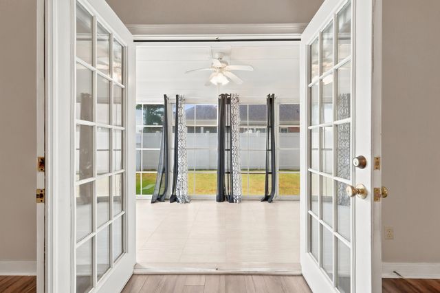 523 Parish Ln., Little River, SC 29566