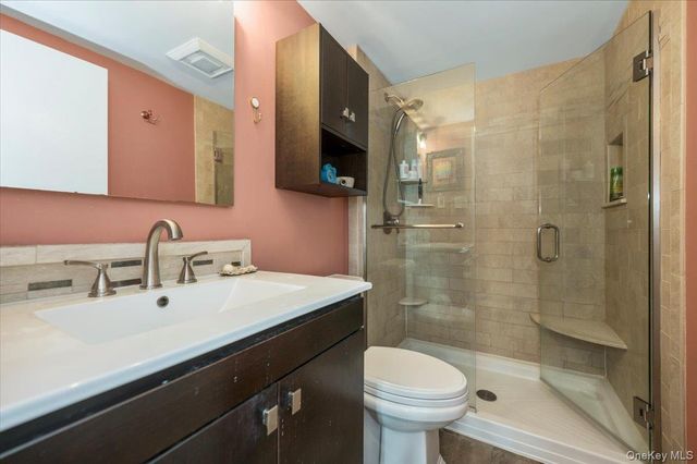 230 W Broadway 413, Long Beach, NY 11561