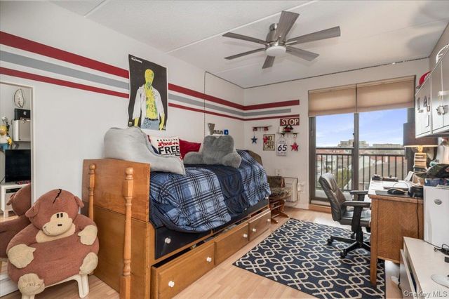 230 W Broadway 413, Long Beach, NY 11561