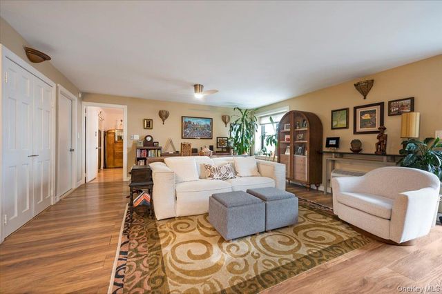 230 W Broadway 413, Long Beach, NY 11561