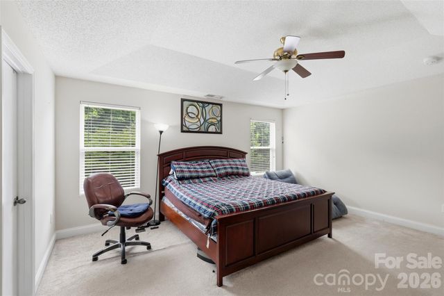 14021 Pinyon Pine Lane, Charlotte, NC 28215