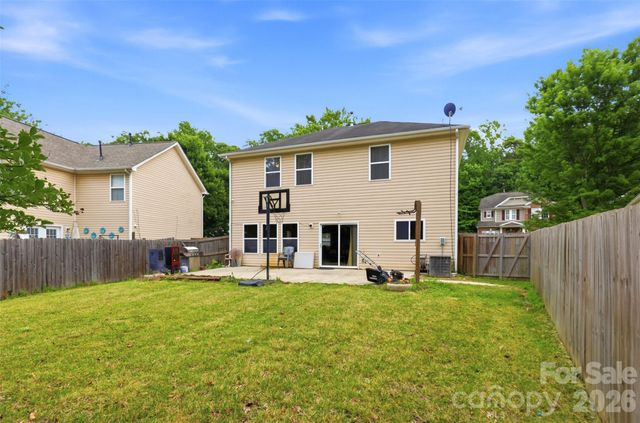 14021 Pinyon Pine Lane, Charlotte, NC 28215