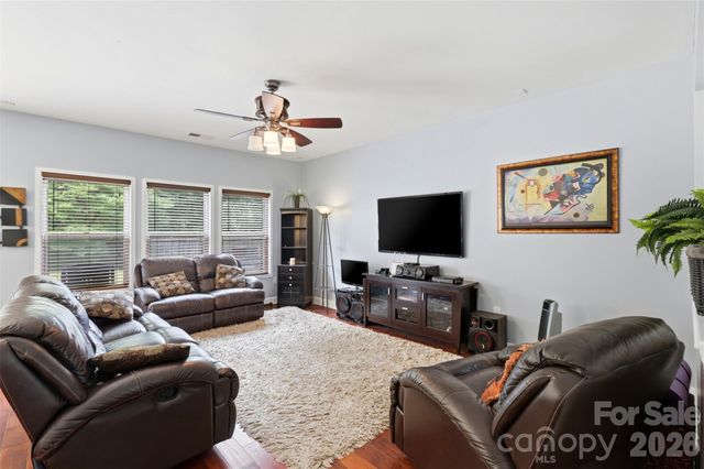 14021 Pinyon Pine Lane, Charlotte, NC 28215