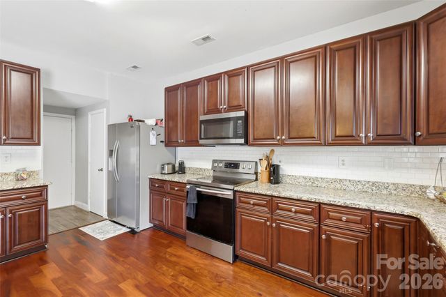 14021 Pinyon Pine Lane, Charlotte, NC 28215