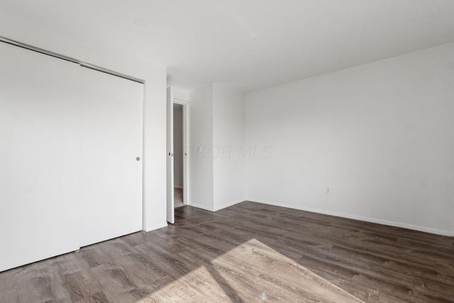 413 Shell Court E, Columbus, OH 43213