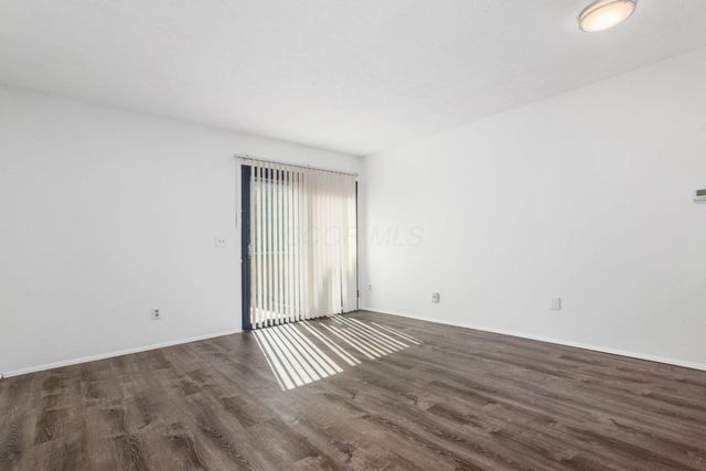 413 Shell Court E, Columbus, OH 43213