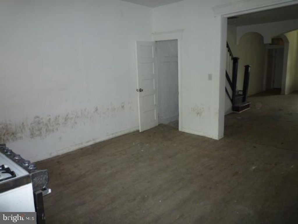 Image 7 of property listing at 1736 MONTPELIER ST, Baltimore, MD 21218