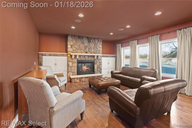 9305 Vassar Road, Grand Blanc, MI 48439