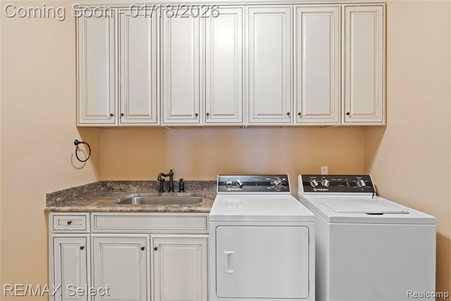 9305 Vassar Road, Grand Blanc, MI 48439