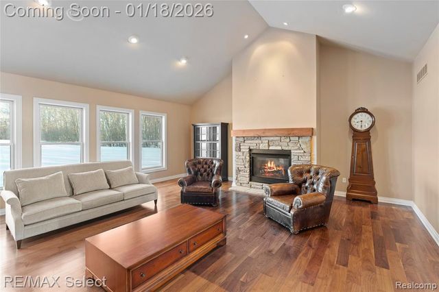 9305 Vassar Road, Grand Blanc, MI 48439