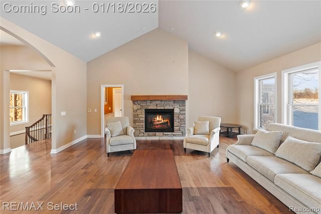 9305 Vassar Road, Grand Blanc, MI 48439