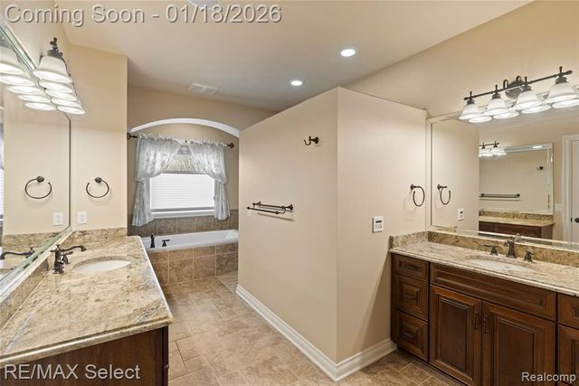 9305 Vassar Road, Grand Blanc, MI 48439