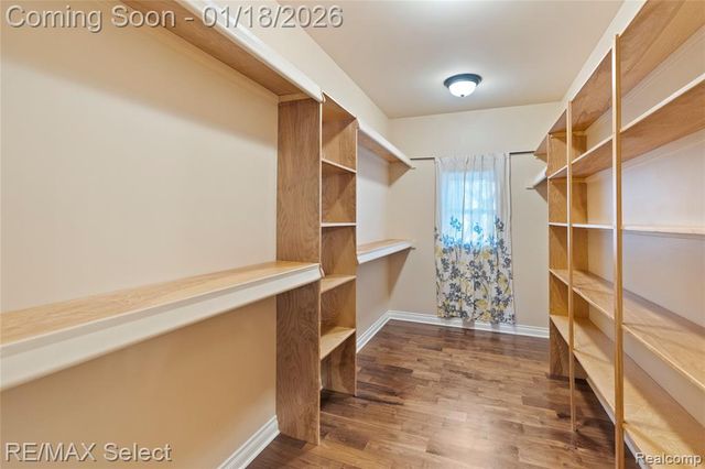 9305 Vassar Road, Grand Blanc, MI 48439