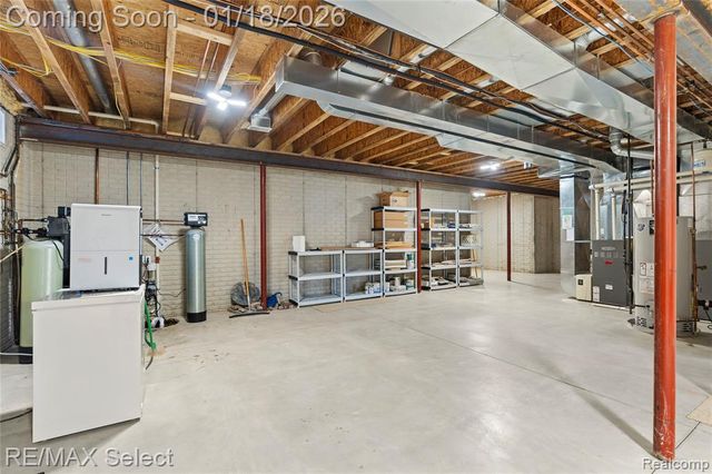 9305 Vassar Road, Grand Blanc, MI 48439